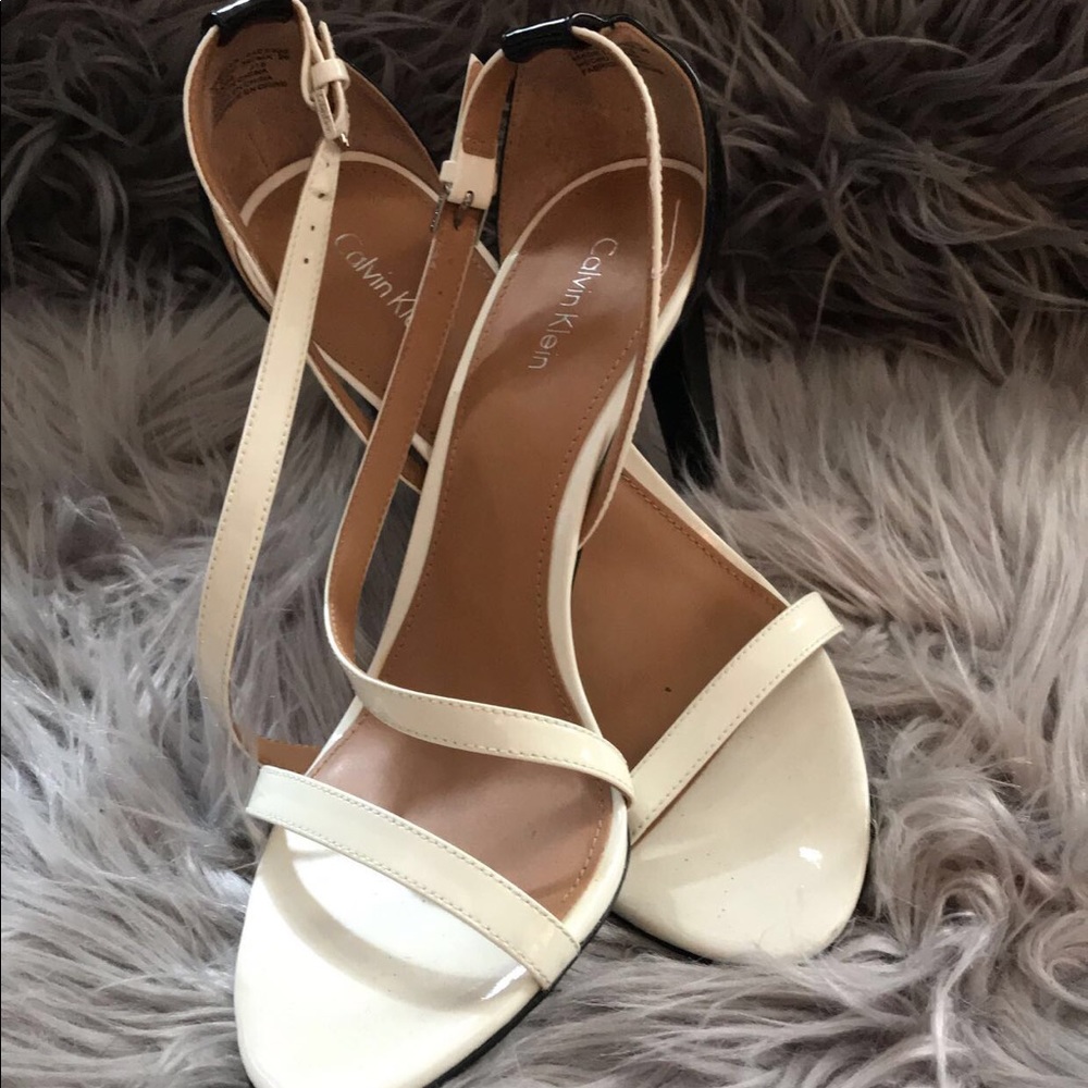 Shoes - Picture 3 of 3